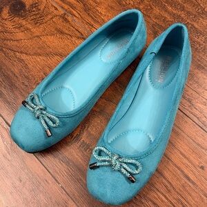 Kenneth Cole Reaction Women's Jewel Bow Ballet Flats Blueish teal Size 7 (BL)